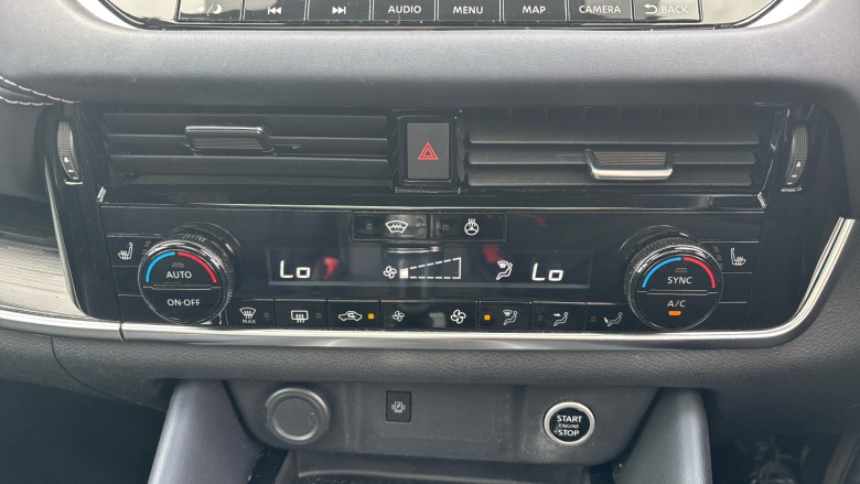 Nissan Qashqai 1.3 DiG-T MH Tekna 5dr Petrol Hatchback